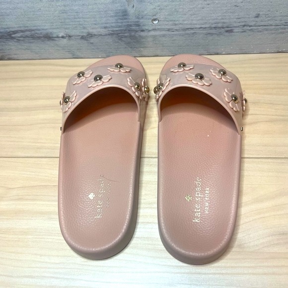 KATE SPADE SPRING FLOWER EMBELLISHED SLIDE SANDAL - Picture 5 of 13
